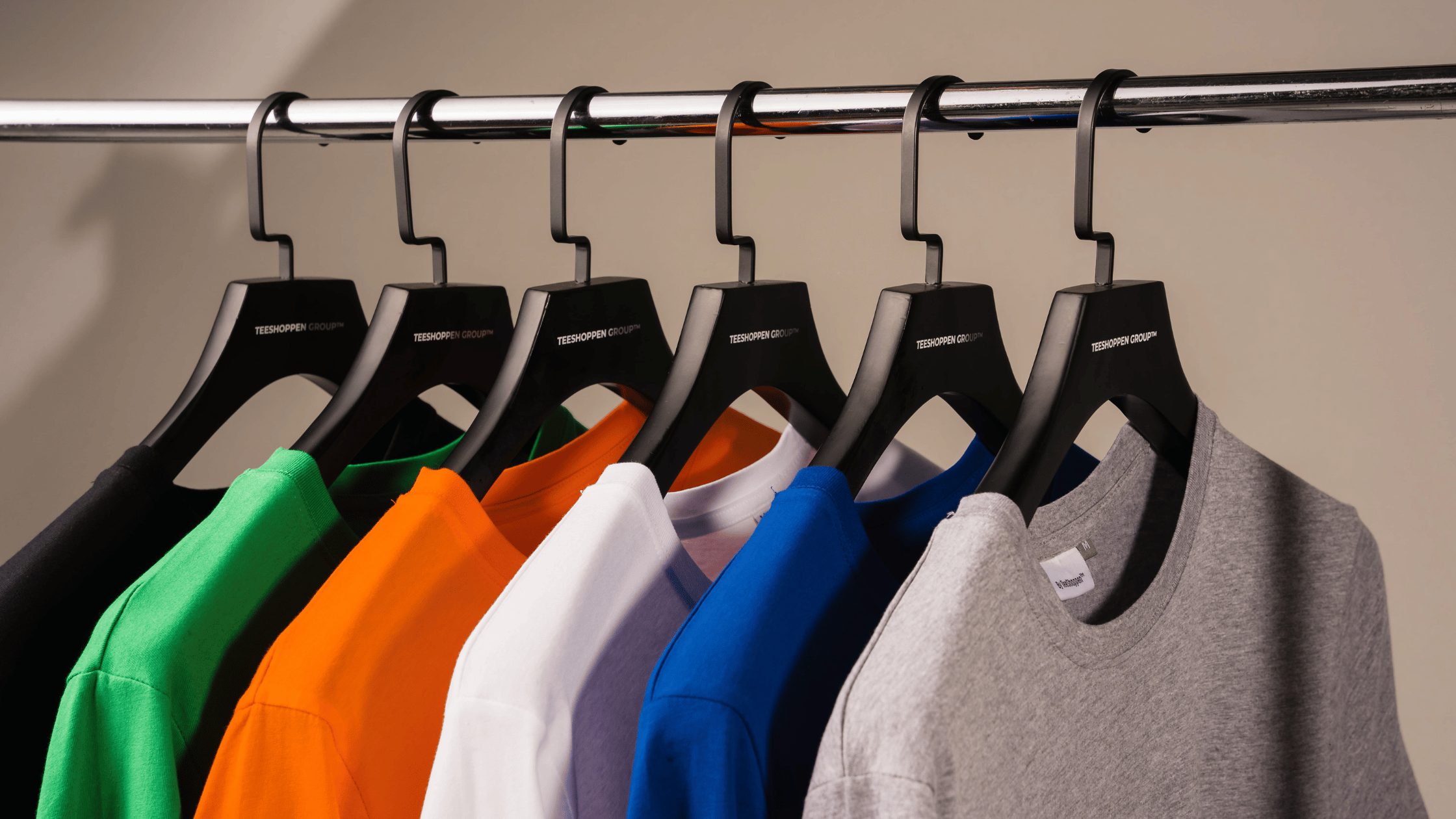 Color Psychology in Clothing: How Colors Influence Your Style and Mood