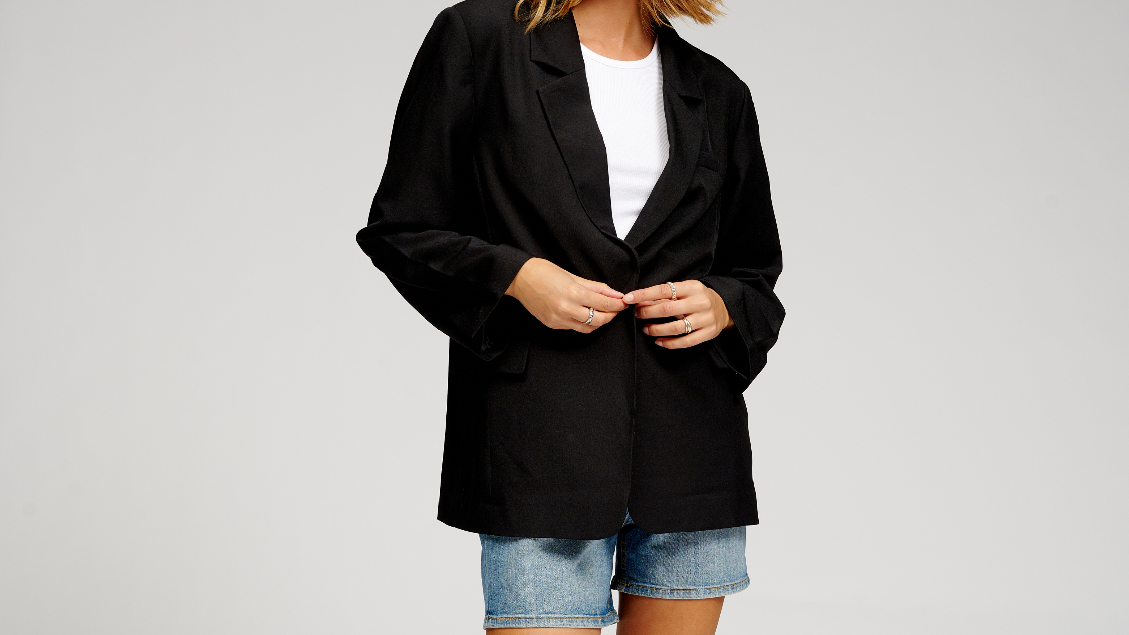 Ultimate Summer Travel Wardrobe Guide: Pack Smart & Stylish